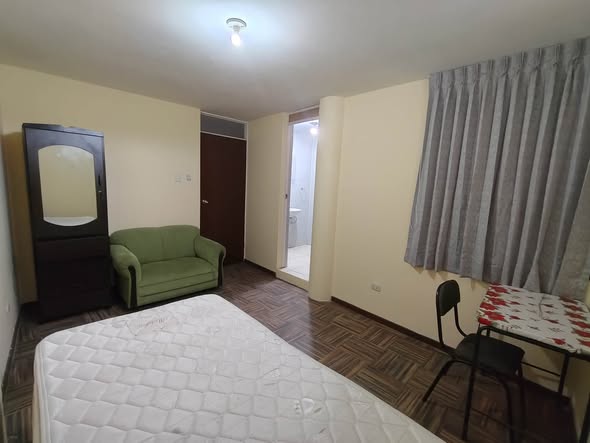 Alquiler de habitación / cuarto con baño propio en Umacollo, Yanahuara - Arequipa